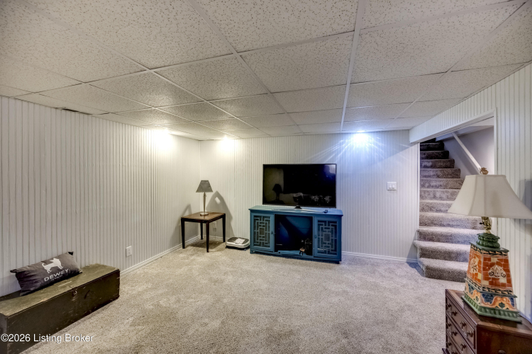 Listing Image 26