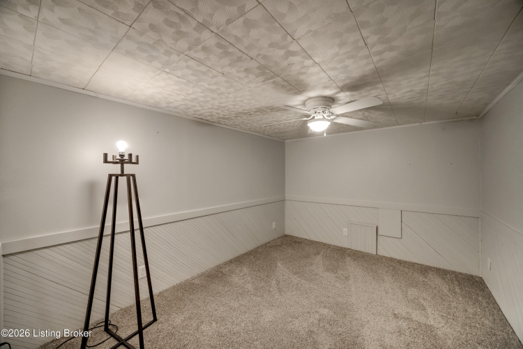 Listing Image 30