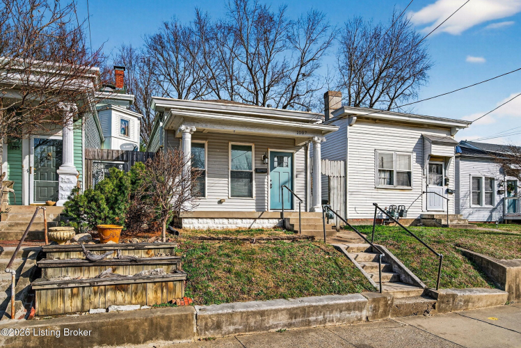 Listing Image 3
