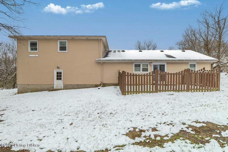 Listing Image 38