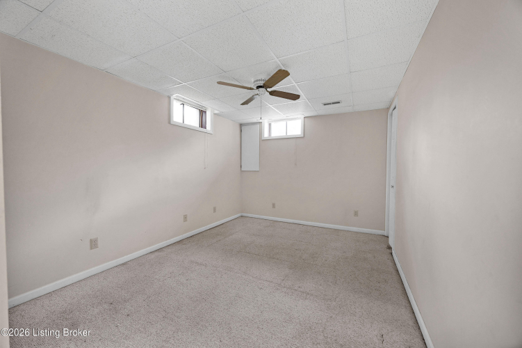 Listing Image 27