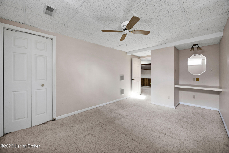 Listing Image 28
