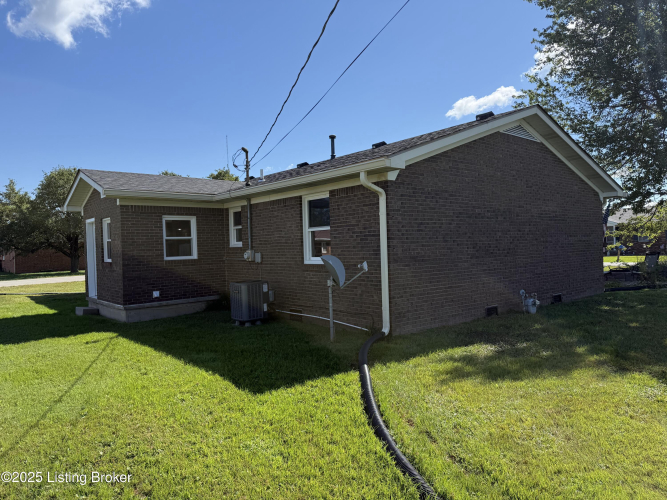 Listing Image 39