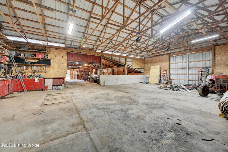 Listing Image 42