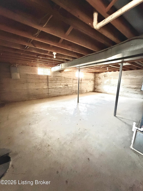 Listing Image 20