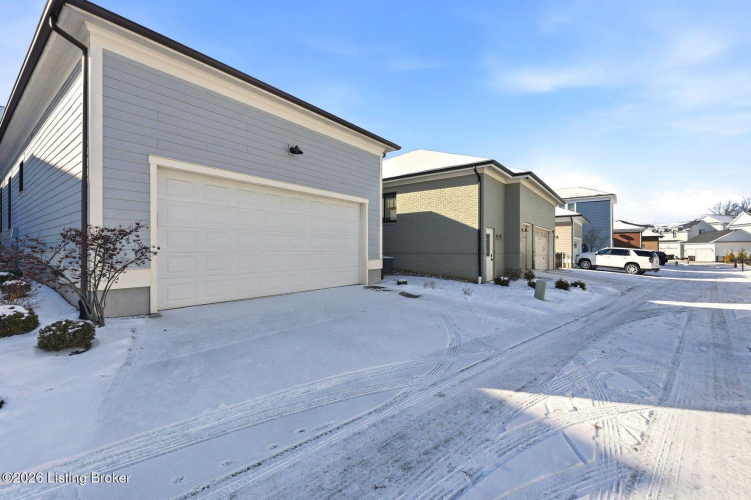 Listing Image 34