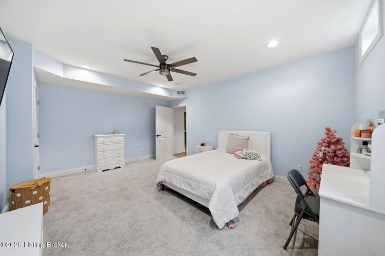 Listing Image 51