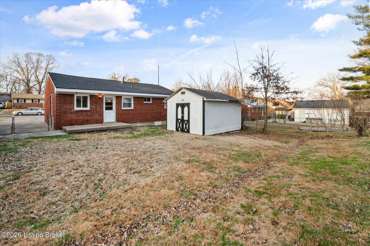 Listing Image 6