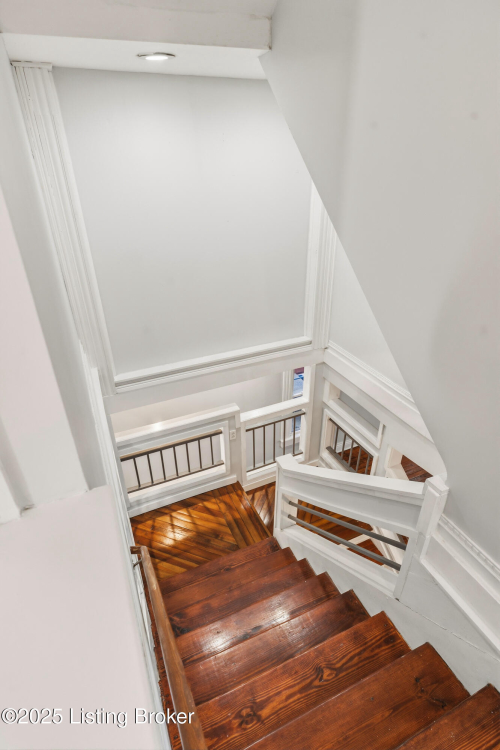 Listing Image 31