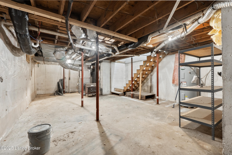 Listing Image 41