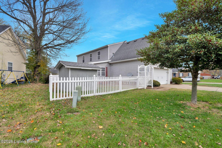Listing Image 41