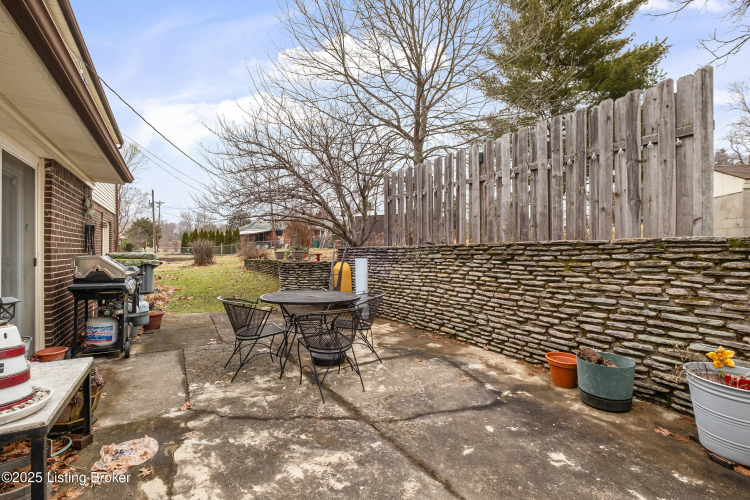 Listing Image 27