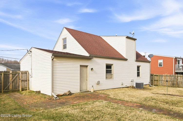 Listing Image 40