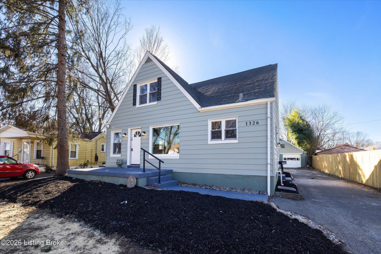Listing Image 5