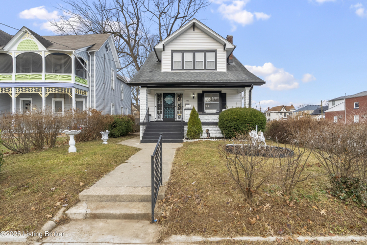 Listing Image 3