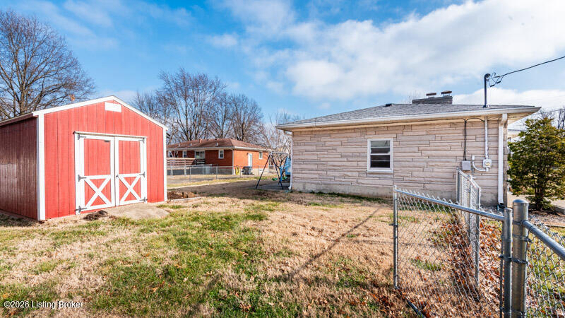 Listing Image 23