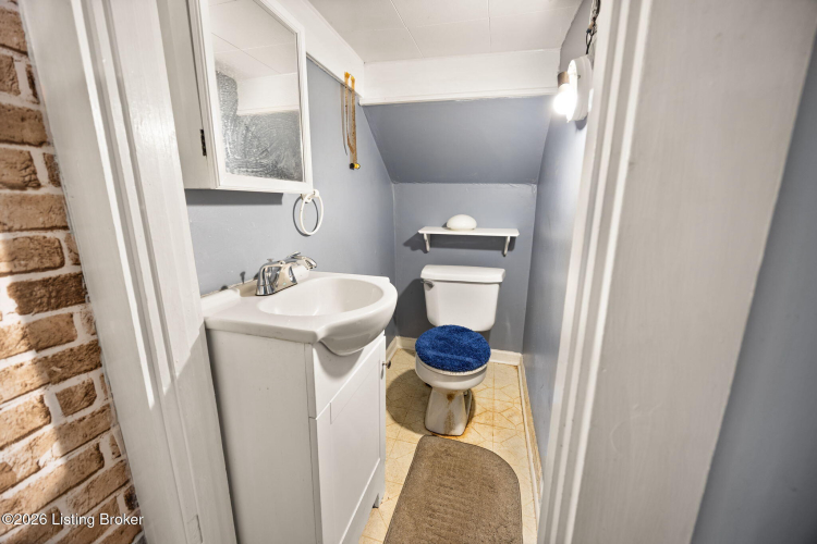 Listing Image 18