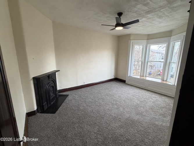 Listing Image 27