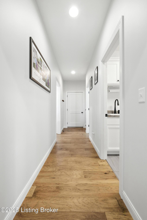 Listing Image 56