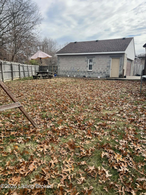 Listing Image 14