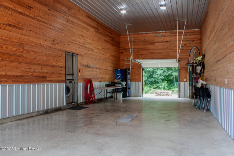 Listing Image 39