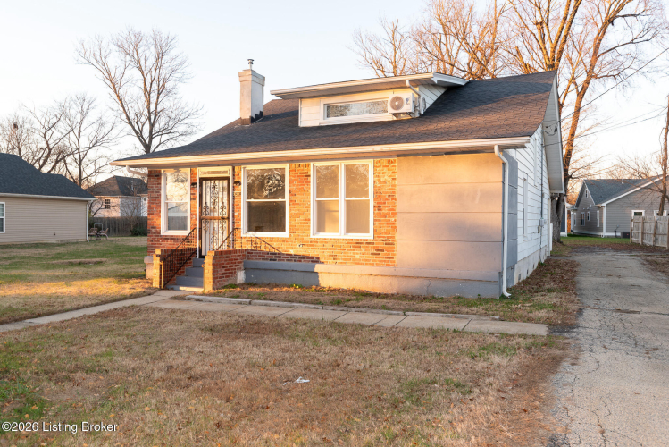 Listing Image 3