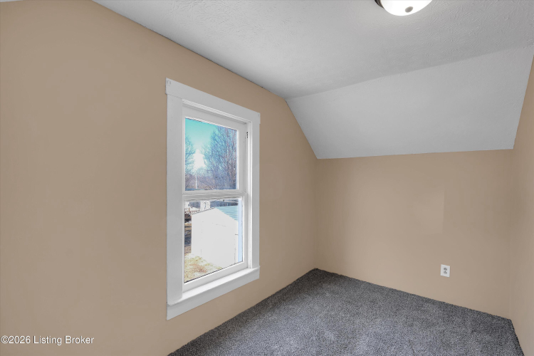 Listing Image 29