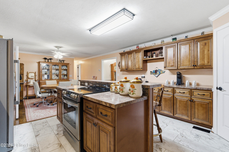 Listing Image 21