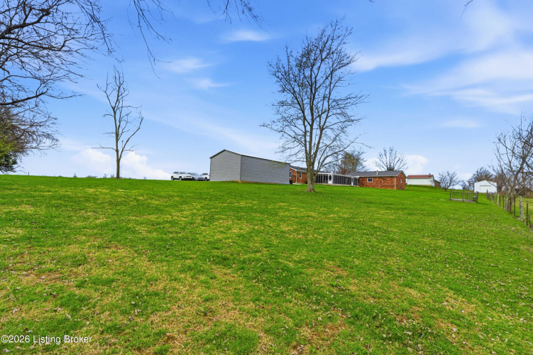 Listing Image 44