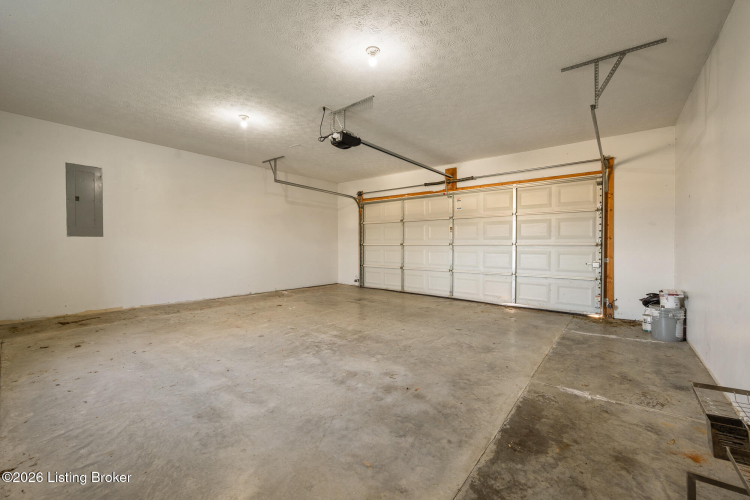 Listing Image 40