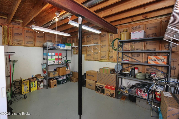 Listing Image 47