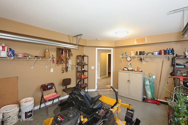 Listing Image 52