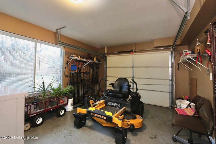 Listing Image 53