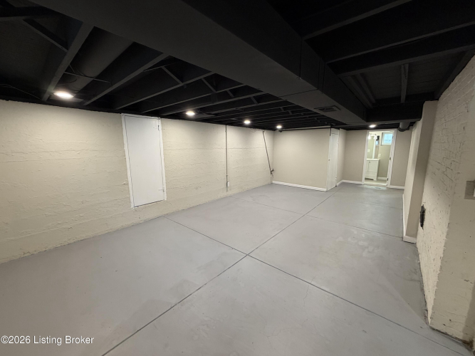 Listing Image 65