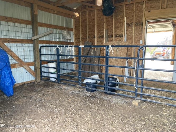 Listing Image 24
