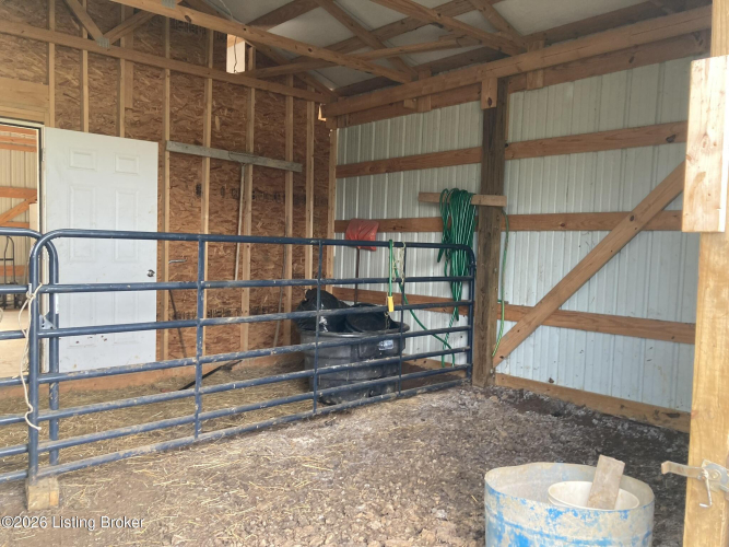 Listing Image 25