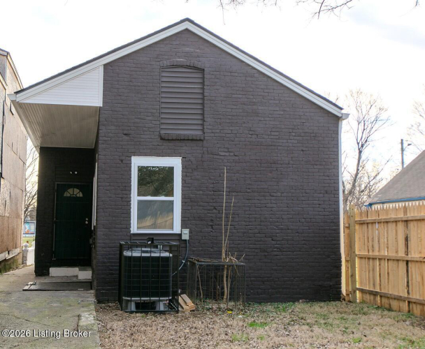 Listing Image 26