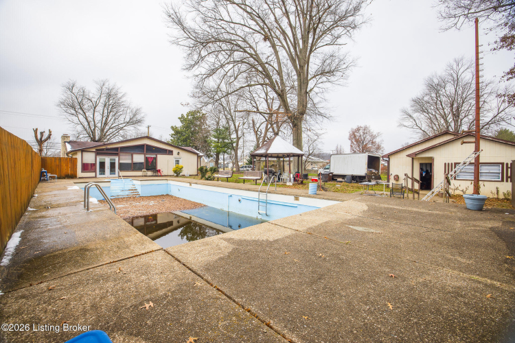 Listing Image 53