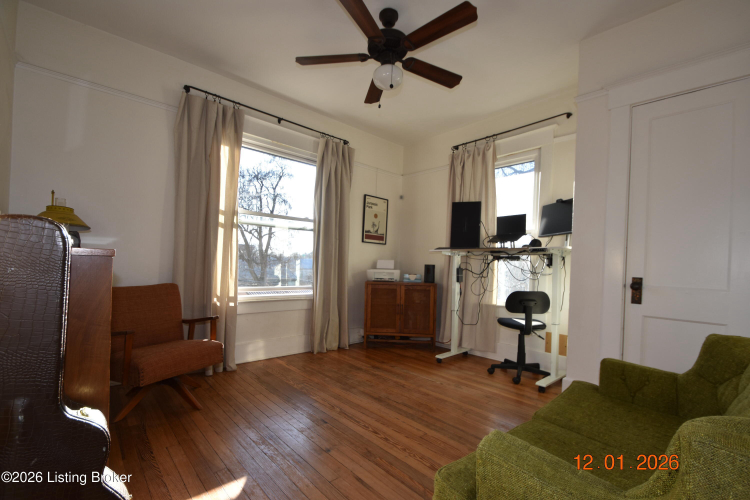 Listing Image 52