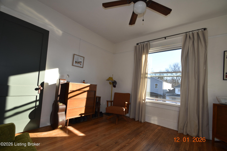 Listing Image 53
