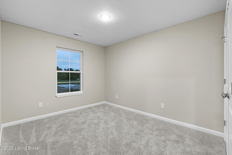 Listing Image 27