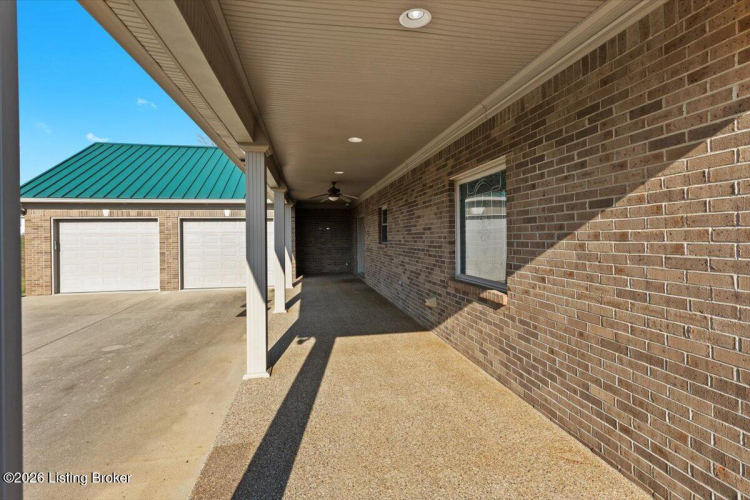 Listing Image 56