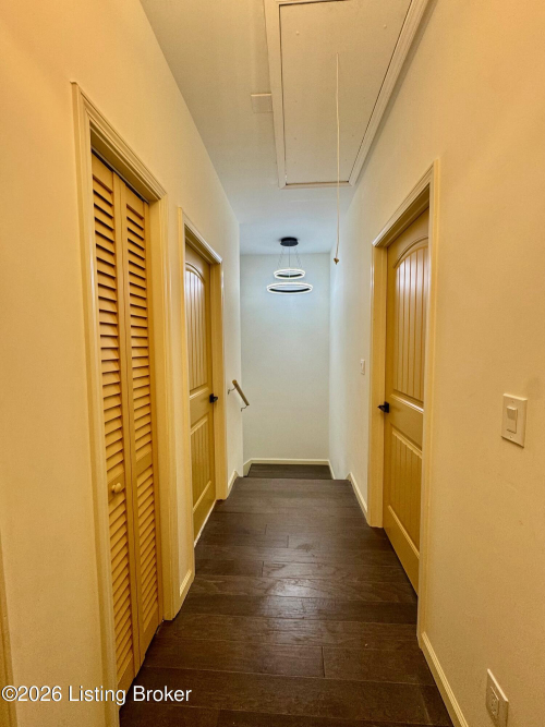 Listing Image 27