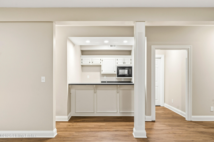 Listing Image 55