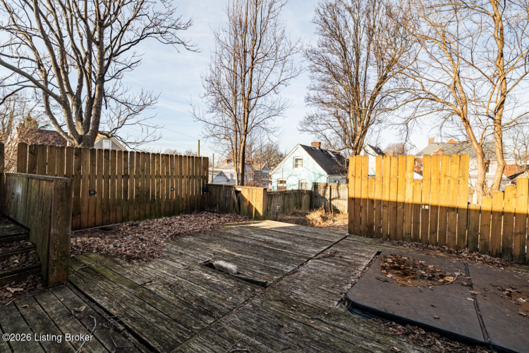 Listing Image 44