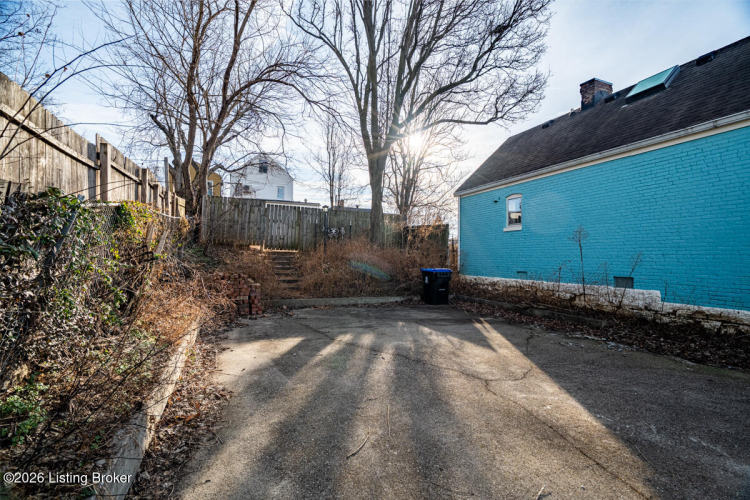 Listing Image 51