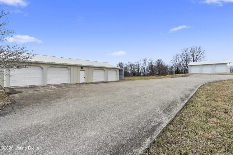 Listing Image 49