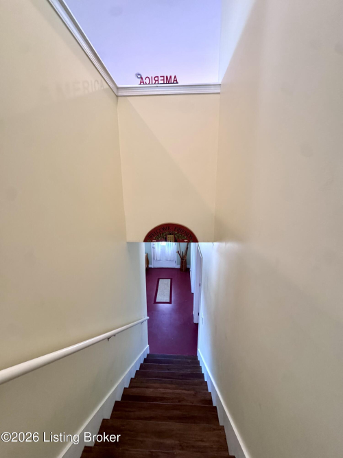 Listing Image 41