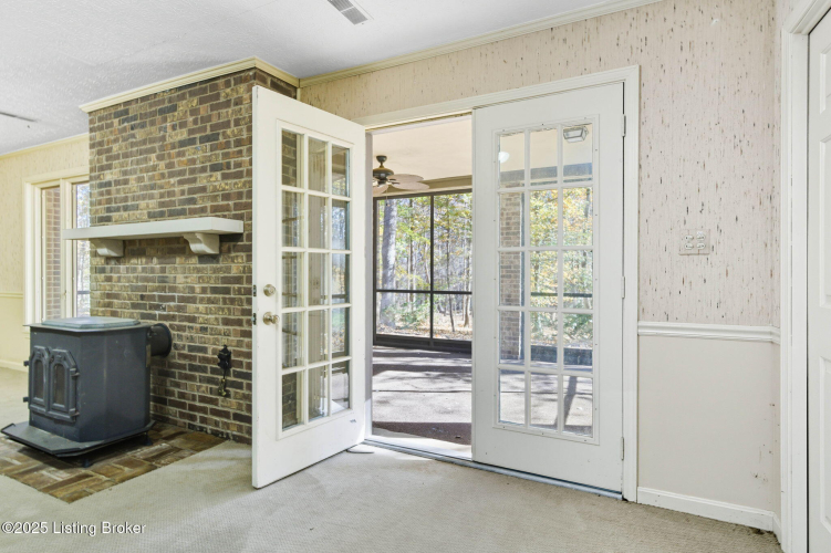 Listing Image 110