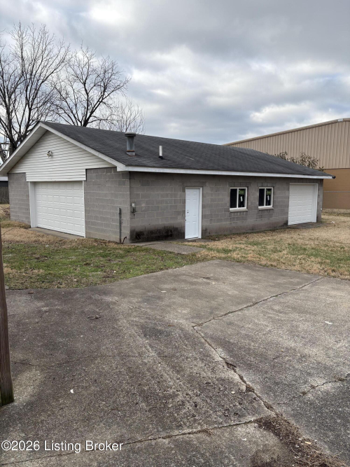 Listing Image 22